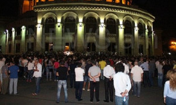 İrəvanda etiraz aksiyası keçirilir