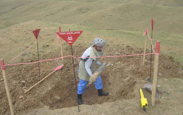 Qrad raketinin qalıqları aşkarlandı