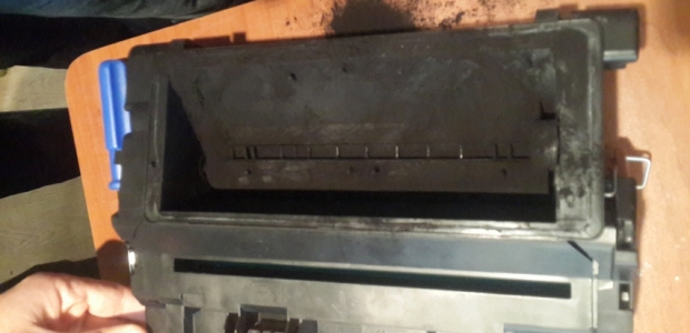 Surətçıxarma qurğusundan heroin çıxdı