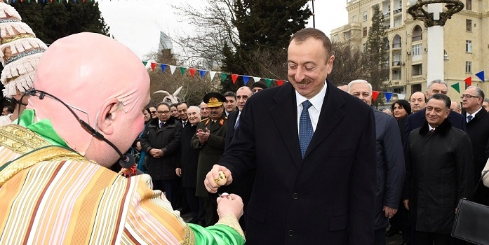 Prezident Novruz şənliyində