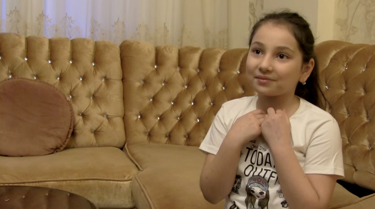 Pərviz Həşimlinin qızı belə sevindi: YIĞDIĞIM PULA QURBAN KƏSƏCƏM