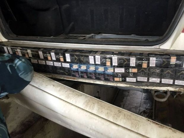 Azərbaycana külli miqdarda siqaret keçirtmək istədilər