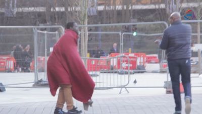 Dilənçiyə 100 min dollar mükafat verdilər