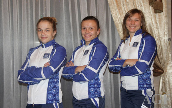 Qadın güləşçilərimiz də getdi