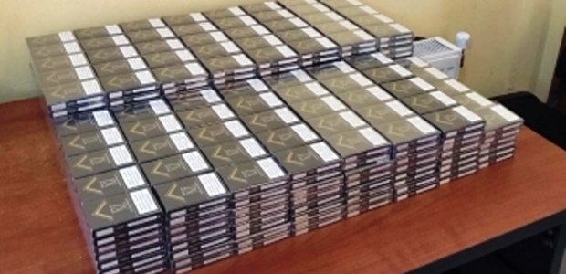 Gömrükdə 14 min siqaret tutuldu