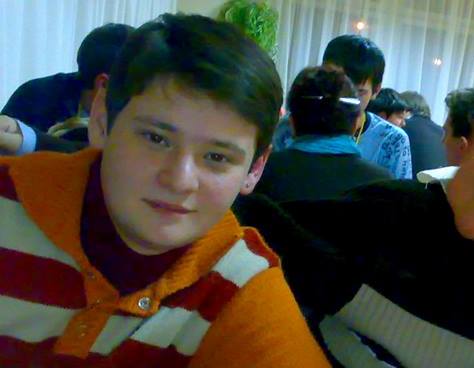 Eldar Qasımovun illər əvvəlki fotosu yayıldı