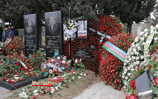 İlhamənin baş daşı da qalmaqala səbəb oldu