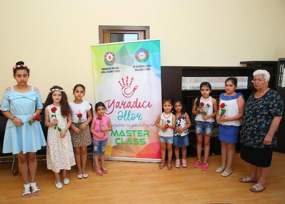 M.Ə.Rəsulzadə Bələdiyyəsinin “Yaradıcı əllər” layihəsinə yekun vuruldu