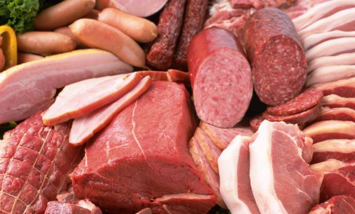 Kolbasa və sosislər uzaq durun