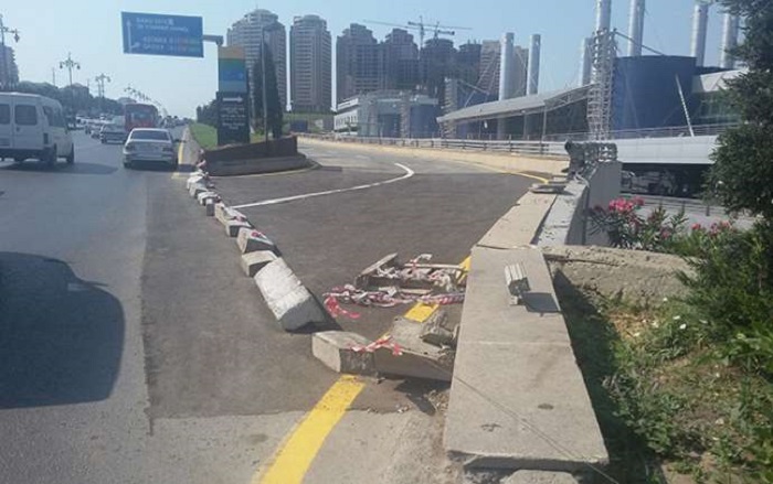 Avtovağzalın qarşısındakı köməkçi yol açılır