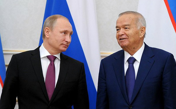 Putin xəstəxanada olan Kərimovu təbrik etdi