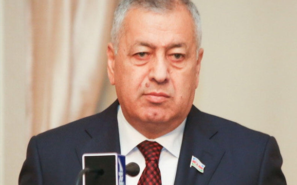 Vahid Əhmədovun ailəsində ağır itki