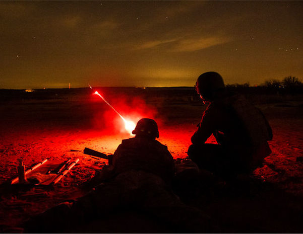 Cəbhədə gecə döyüşü