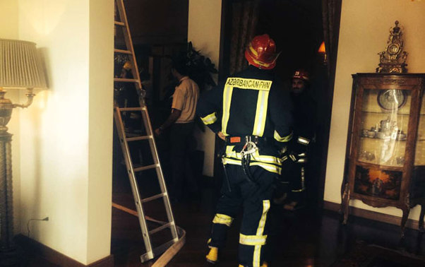 Bakıda mənzildə yanğın