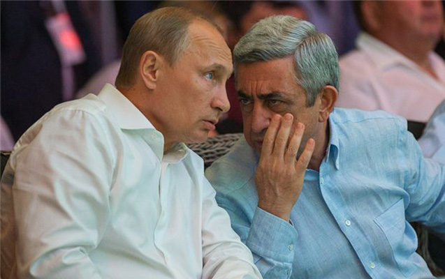Putin Sarkisyanla görüşdü