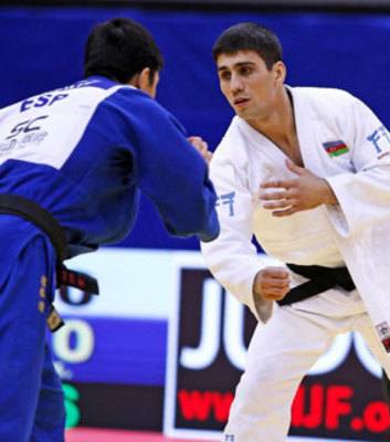 Rio-2016: Rüstəm Orucov yarımfinalda