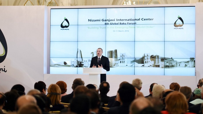 Prezident və birinci xanımın qatıldığı Forumdan FOTOLAR