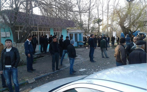 Borcunu almağa gələn şəxs güllənin qurbanı oldu