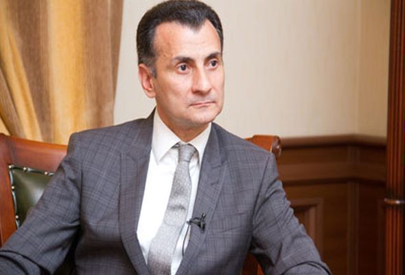 Mirşahin işdən çıxarılan icra başçılarını sərt tənqid etdi