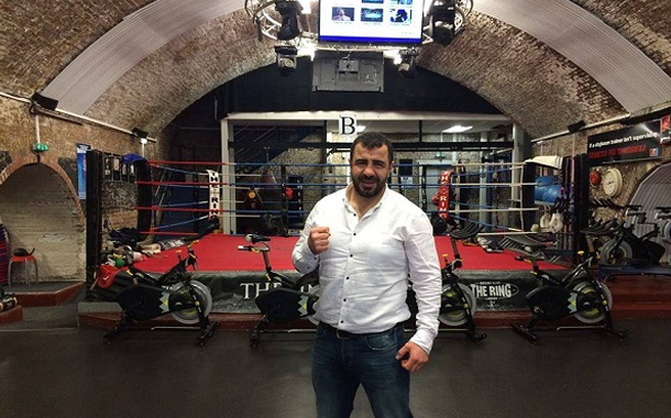 Londonda klub açan idmançımız: “Ermənilərə giriş qadağandır”