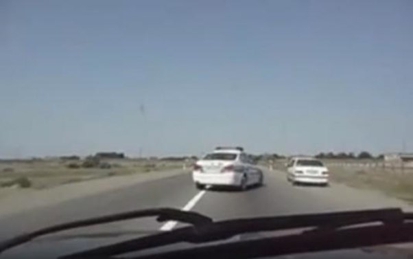 Yol polisi qəza şəraiti yaratdı