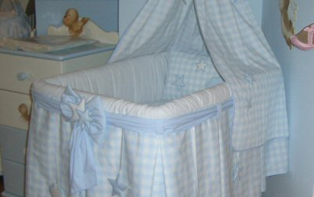 2 aylıq qız beşikdən yıxıldı, öldü