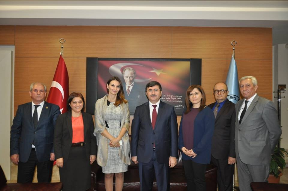 Qənirə Paşayeva Trabzon valisi ilə görüşüb