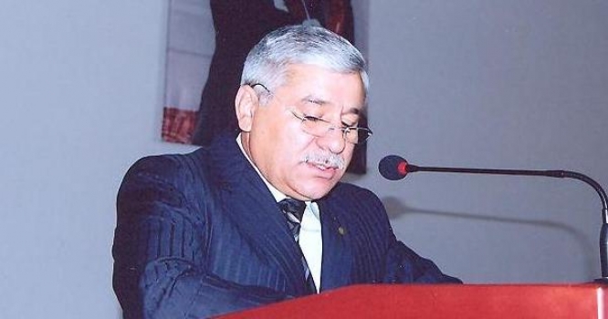 Zərdab icra başçısı Lütvəli Babayev də gedir