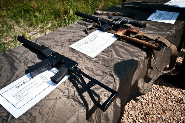 Məktəblərdə silah-sursat yığışdırılır