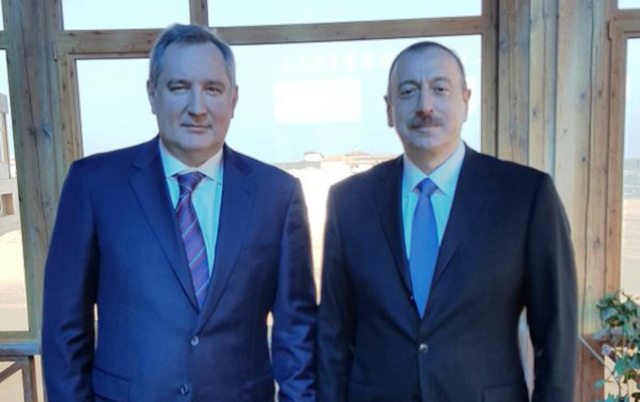İlham Əliyev Dmitri Roqozini qəbul etdi – YENİLƏNİB
