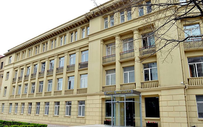 Narkotikdən zəhərlənən tələbələrlə bağlı