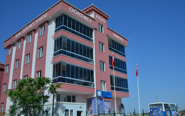 Azərbaycanlı tələbələr narkotikdən zəhərləndilər