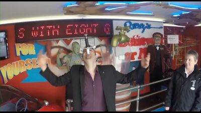 Ən uzun qılıncı o uddu