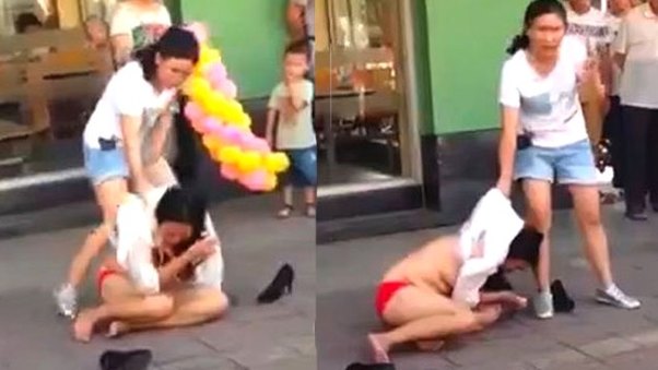 ŞOK: Qadın ərinin məşuqəsini soyundurub...