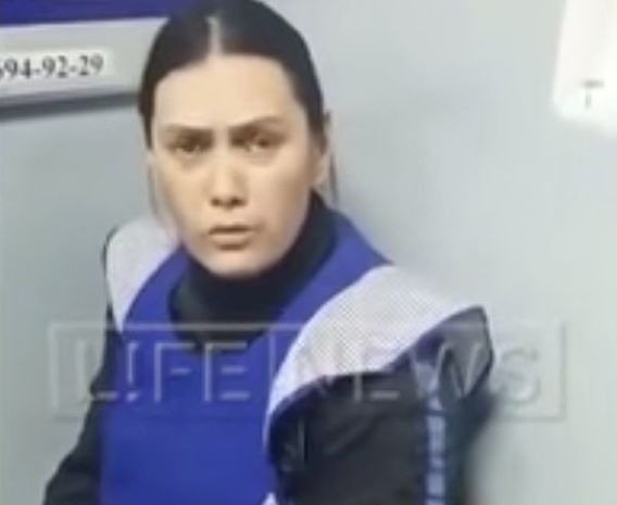 Moskvada azyaşlı qızın başını kəsən qadın danışdı