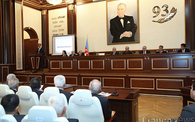 Gəncədə hesabat yığıncağı keçirildi