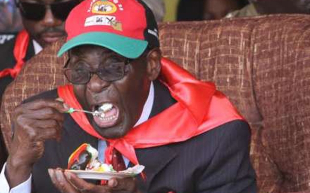 Zimbabve prezidenti özünə doğum günü keçirdi