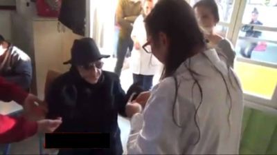 Qız qorxudan öləcəkdi...