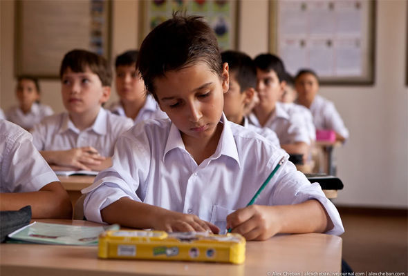 Bakıda bəzi məktəblər birləşdiriləcək