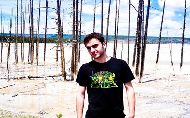 Obamanın medal verib təşəkkür etdiyi azərbaycanlı gəncin