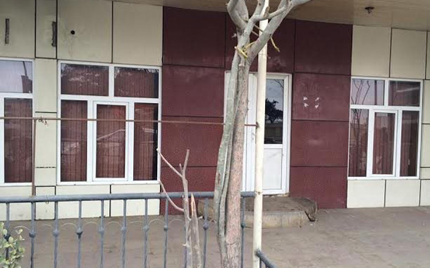 Polkovnikin oğlunun bıçaqlandığı kafe bağlandı