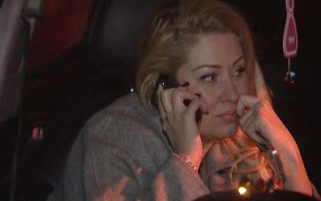 Maşını ilə birgə evakuatorda aparılan qadın barəsində