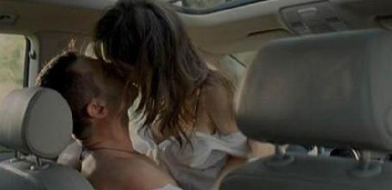 ŞAGİRDİ İLƏ MAŞINDA SEVİŞƏRKƏN TUTULDU