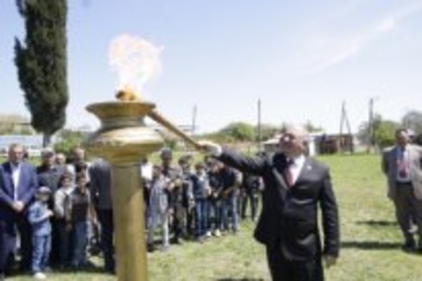 Cəlilabadın Privolnoye kəndinə ilk dəfə təbii qaz verilib