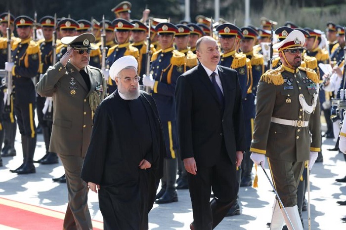 İlham Əliyevin Tehran səfəri - İranı kim qazanacaq?