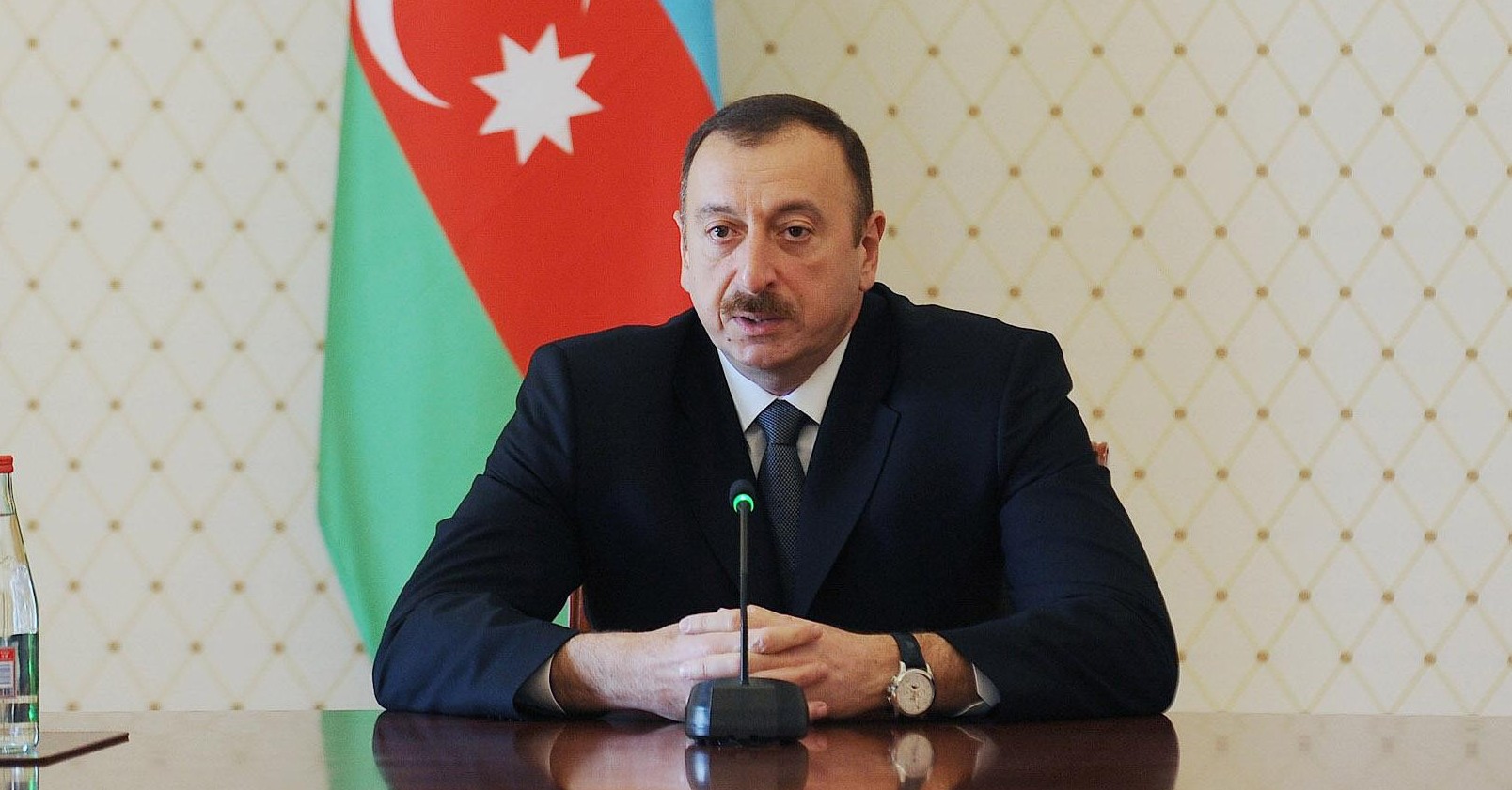 İlham Əliyev İrana səfər öncəsi “Twitter”də yazdı