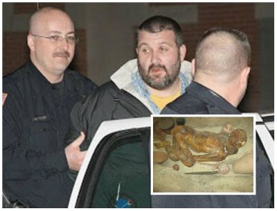 O, 2500 yaşlı mumiyaya təcavüz etdi