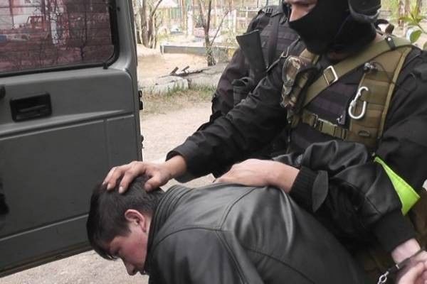 “Bandotdel” avtomatlı şəxsi yaxaladı