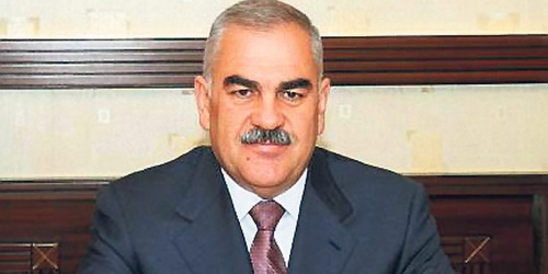 Vasif Talıbov daha bir məmuru
