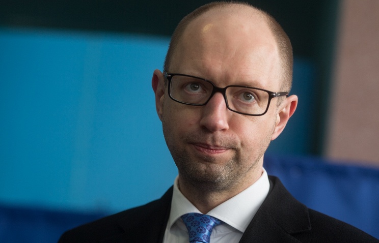 Baş nazir üçün iclasa qandal gətirildi